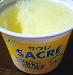 フタバ食品　SACRE(サクレ)　スライスレモン入り　果実3%