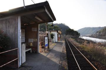 信木駅(8)