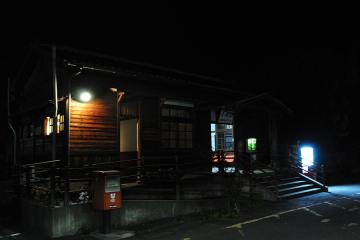 千綿駅の夜(2)