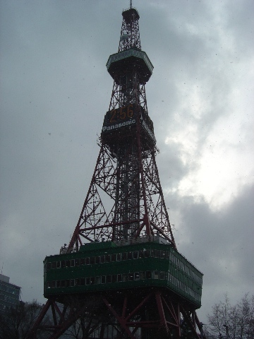 雪のTV塔(2009.03.24)