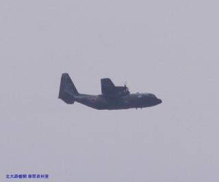 岐阜基地　C-1＆飛行機雲　１