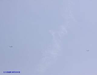 岐阜基地　C-1＆飛行機雲　7